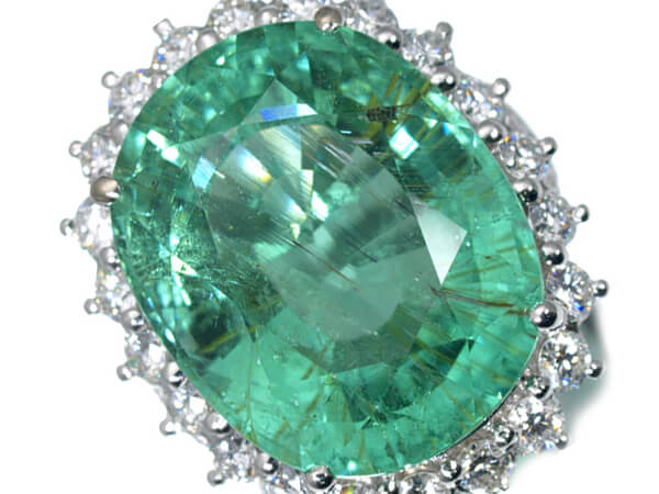 プラチナ　グリーンパライバトルマリン　18ct　ダイヤモンドリング