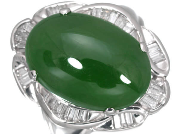 プラチナ　ヒスイ（翡翠）8.3ct　ダイヤモンドリング