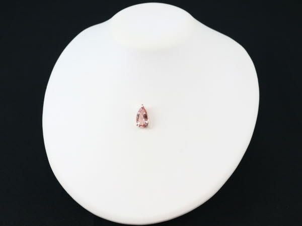 モルガナイト 4.860ct ティアドロップ ペンダントトップ K10PG 鑑別書