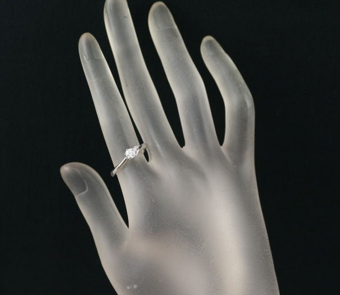 スタージュエリー リング ダイヤ 0.250ct/0.03ct  11号 Pt950 ソーティング