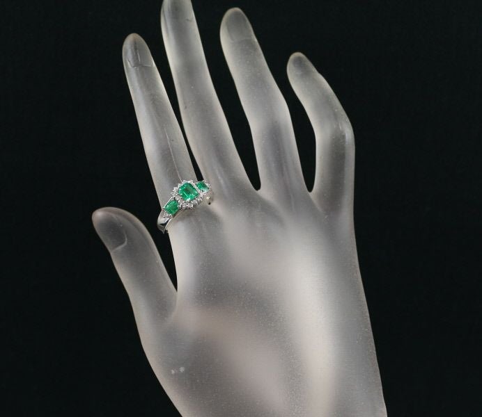 エメラルド 1.02ct ダイヤ 0.23ct   リング Pt900 