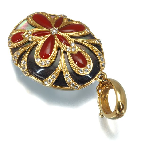 珊瑚 ダイヤ 0.18ct シェル ペンダントトップ K18YG 