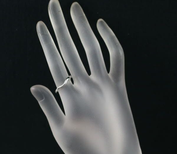 ティファニー リング  カーブドバンド 9号 Pt950 