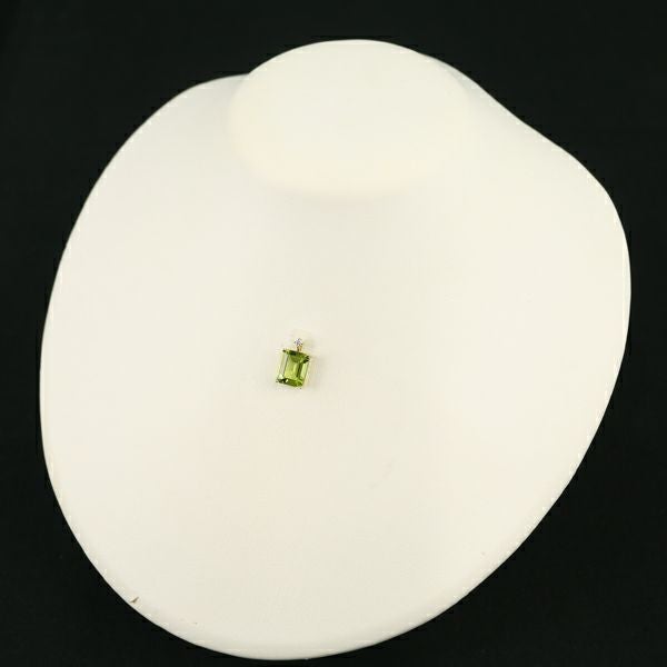 ペリドット 2.50ct ダイヤ 0.03ct   ペンダントトップ K18YG 