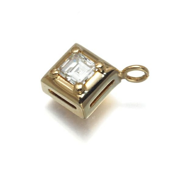 セイコー ペンダントトップ ダイヤ 0.22ct  スクエアカット K18YG 