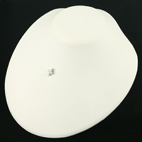 レ・エッセンシャル ペンダントトップ ダイヤ ミステリーセッティング クロス K18WG 