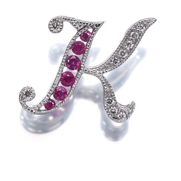 QVC ペンダントトップ ルビー 0.12ct ダイヤ 0.04ct ミルグレイン イニシャル K K18WG 保
