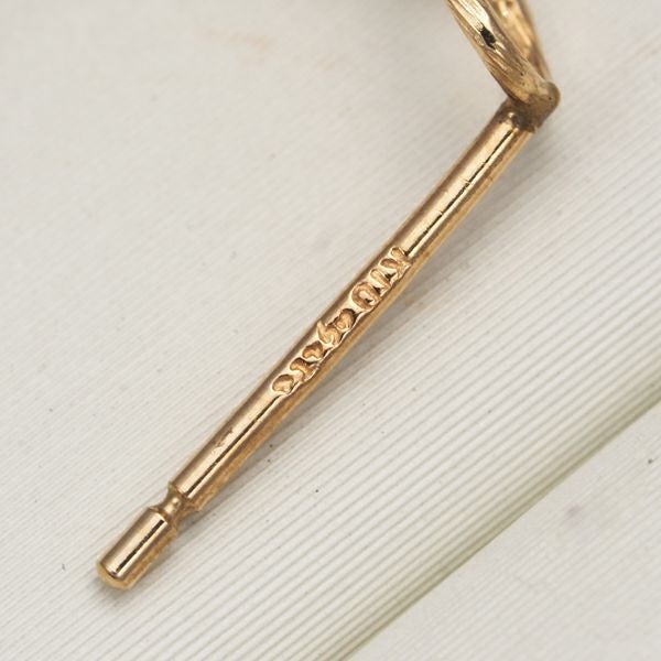 アガット ピアス ブラックダイヤ   K10YG 