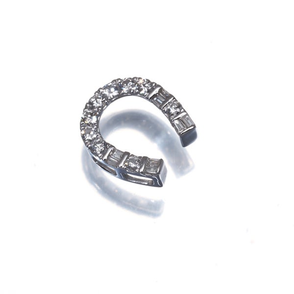 ダイヤ 0.25ct テーパー 2種カット ホースシュー  ペンダントトップ K18WG 