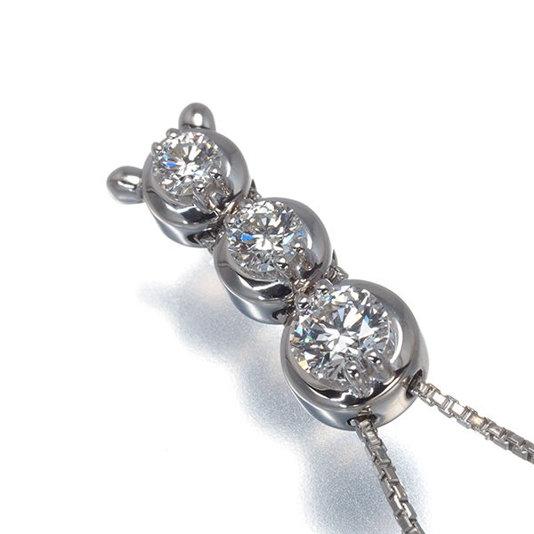 タサキ ネックレス ダイヤ 0.55ct トリロジー 3P K18WG 