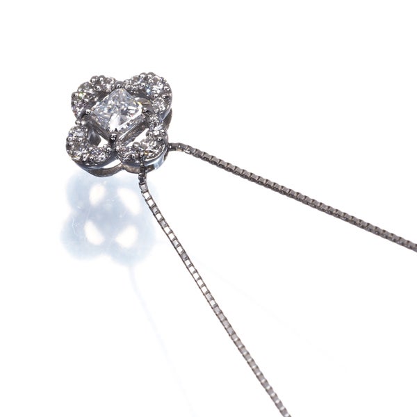 ダイヤ 0.187ct/0.12ct プリンセスカット 2種カット  ネックレス Pt950/Pt850 