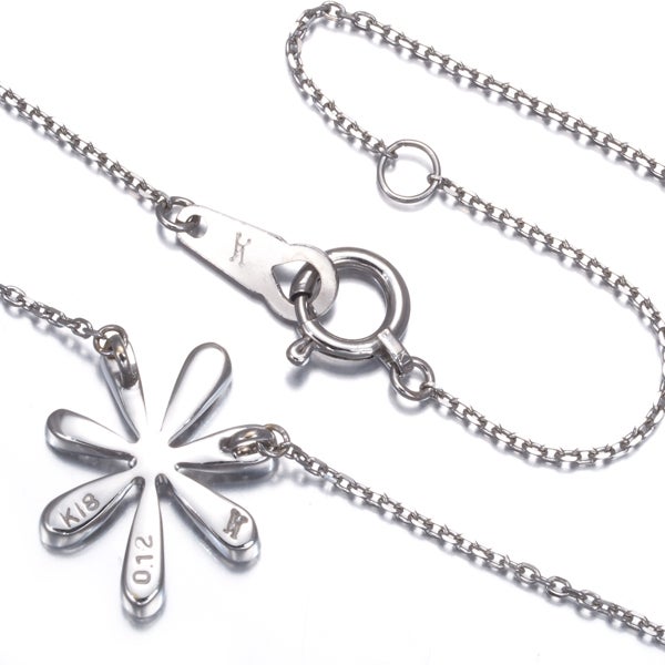 ヴァンドーム ネックレス ダイヤ 0.12ct  フラワー K18WG 