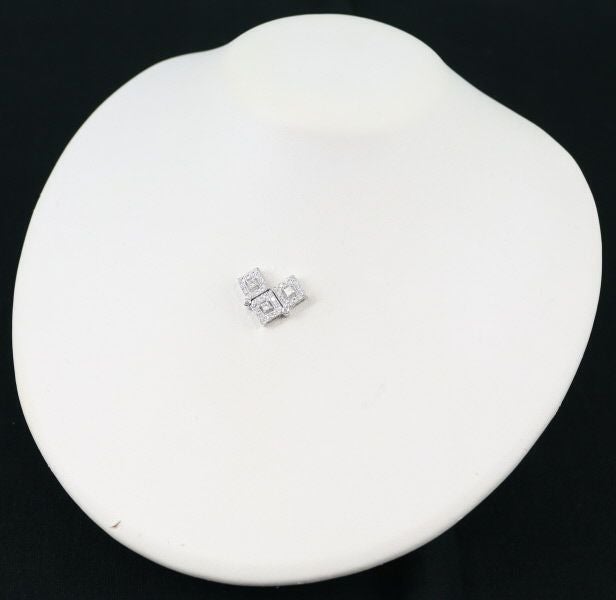 タサキ ペンダントトップ ダイヤ 0.55ct プリンセス 2種カット スクエア 2WAY K18WG 