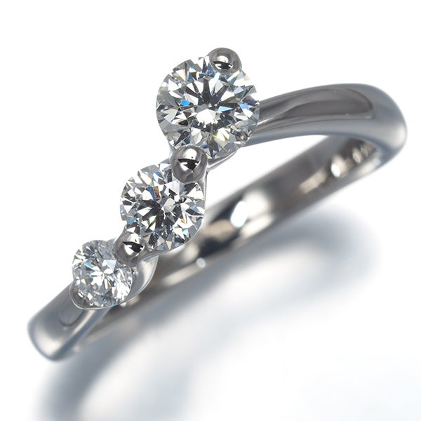 タサキ リング  ダイヤ 0.59ct  トリロジー 10号 Pt900 