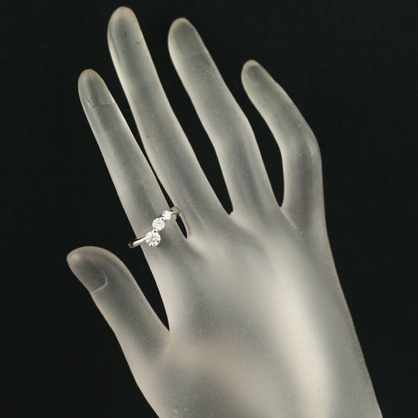 タサキ リング  ダイヤ 0.59ct  トリロジー 10号 Pt900 