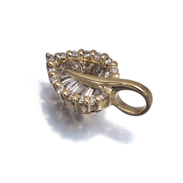 ブラウン&クリア ダイヤ 0.30ct テーパー リーフ 2種カット  ペンダントトップ K18YG 