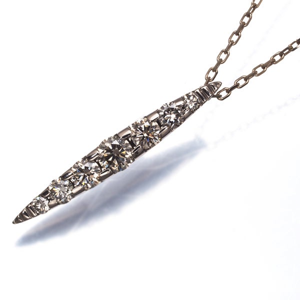 カシケイ ネックレス  ダイヤ 0.40ct ネイキッド  K18BG 
