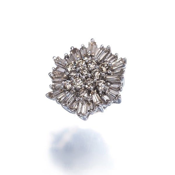  ブラウンダイヤ 0.58ct テーパーカット 2種カット  ペンダントトップ K18WG 