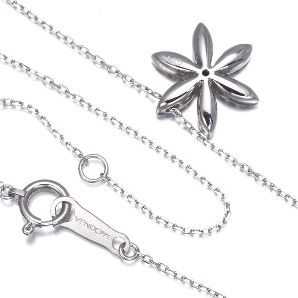 ヴァンドーム ネックレス  ダイヤ 0.11ct  フラワー K18WG 