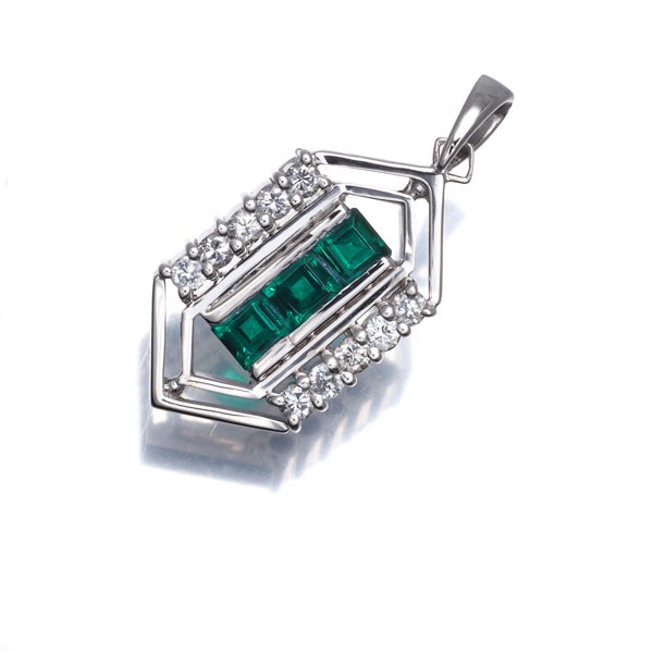 クレサンベール ペンダントトップ  再結晶エメラルド 0.36ct  ダイヤ 0.20ct   K14WG 