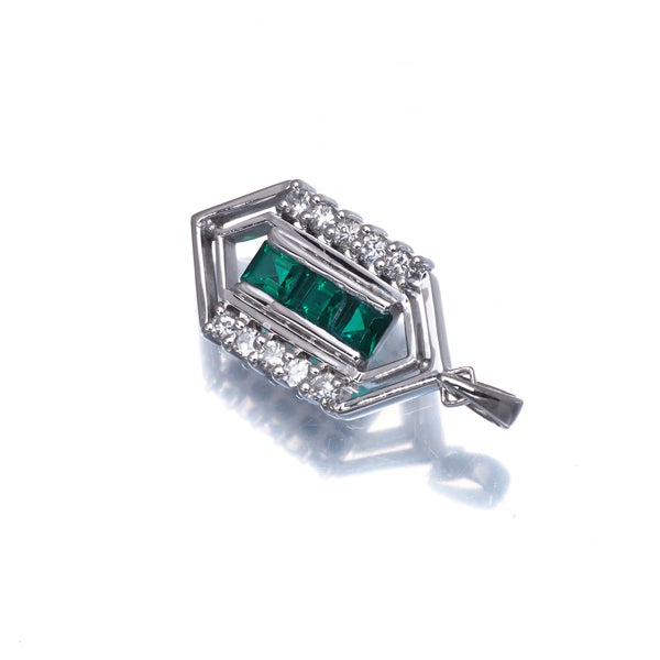クレサンベール ペンダントトップ  再結晶エメラルド 0.36ct  ダイヤ 0.20ct   K14WG 