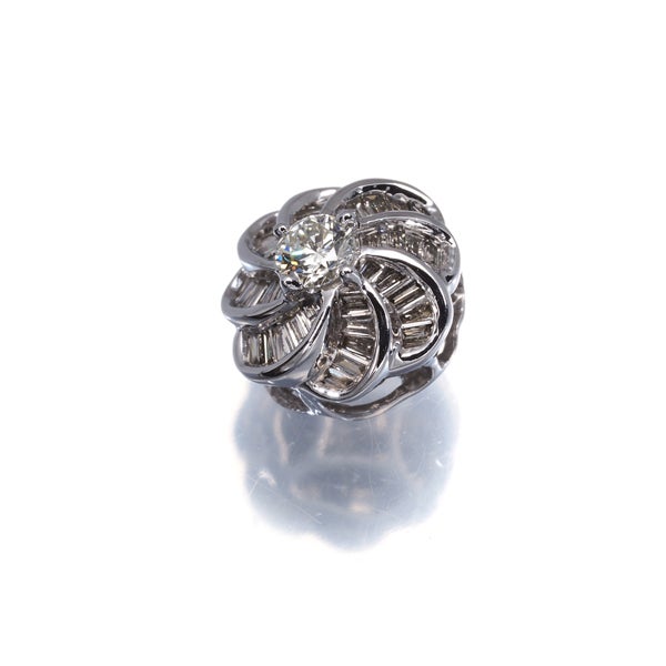 ライトイエロー&ブラウン ダイヤ 0.37ct フラワー 2種カット  ペンダントトップ K18WG 