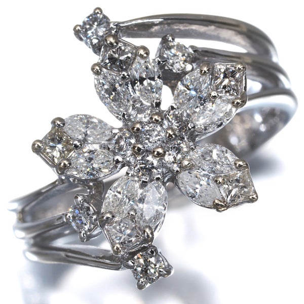  ダイヤ 0.91ct 3種カット フラワー  リング K18WG 