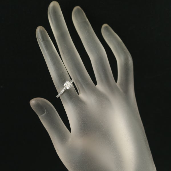 ティファニー リング  ダイヤ 0.66ct ノヴォ ソリティア クッションカット 9号 Pt950 鑑