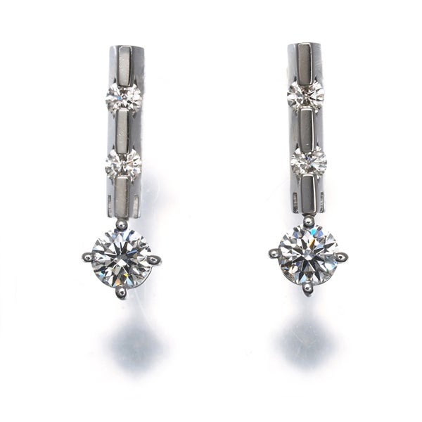 ジェレ ピアス  ダイヤ 0.219ct/0.207ct/0.10ct/0.10ct   Pt900 