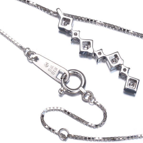 タサキ ネックレス  ダイヤ 0.09ct  揺れる K18WG 