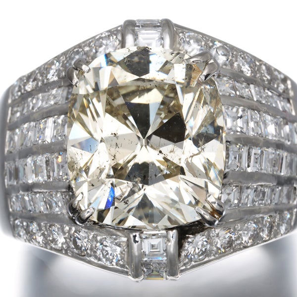  ダイヤ 8.601ct N I1/1.68ct/0.33ct クッションカット  リング Pt900 鑑定書