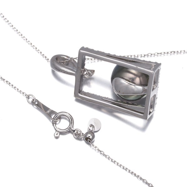 ブラック 黒蝶真珠 9.8mm ダイヤ 0.40ct   ネックレス K18WG 
