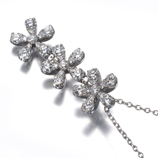 セイレーンアズーロ ネックレス  ダイヤ 1.00ct  フラワー K18WG 